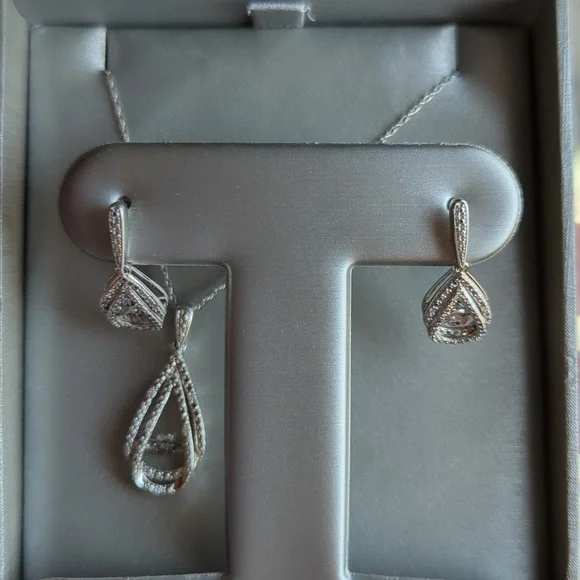 Zales Jewelry Sterling Silver Necklace and Earring Set - Picture 1 of 4